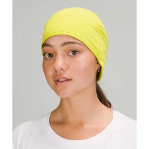 NWT Lululemon Run For It Beanie Yellow Serpentine